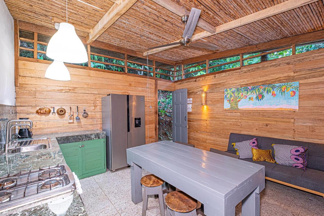 Willa Casa La Colmena Cahuita Zewnętrze zdjęcie